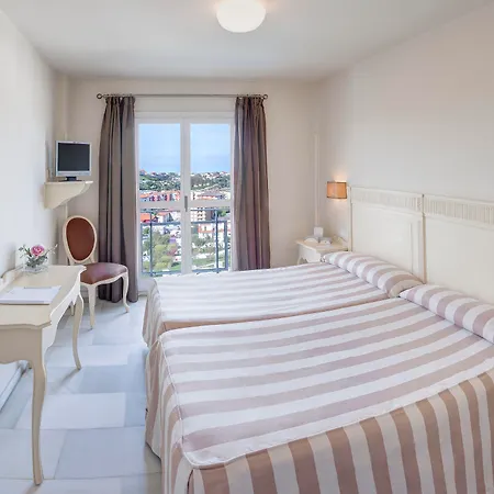 Hotell Hotel Suances 3*