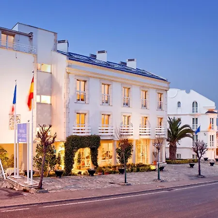 Hotell Hotel Suances Suances