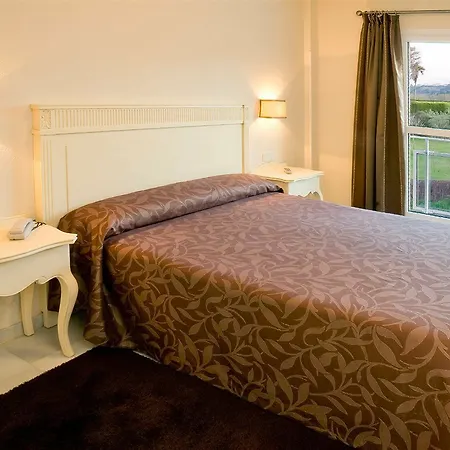 Hotel Suances Hotel 3*