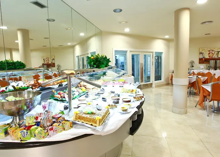 Otel Hotel Suances 3*