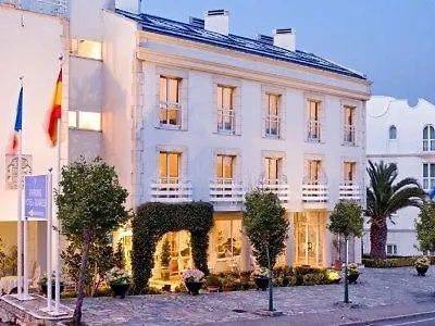 Hotel Suances Szálloda Suances