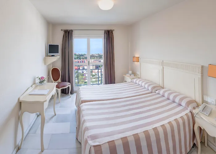 Hotel Hotel Suances 3*